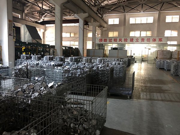 铝铸件(图1)